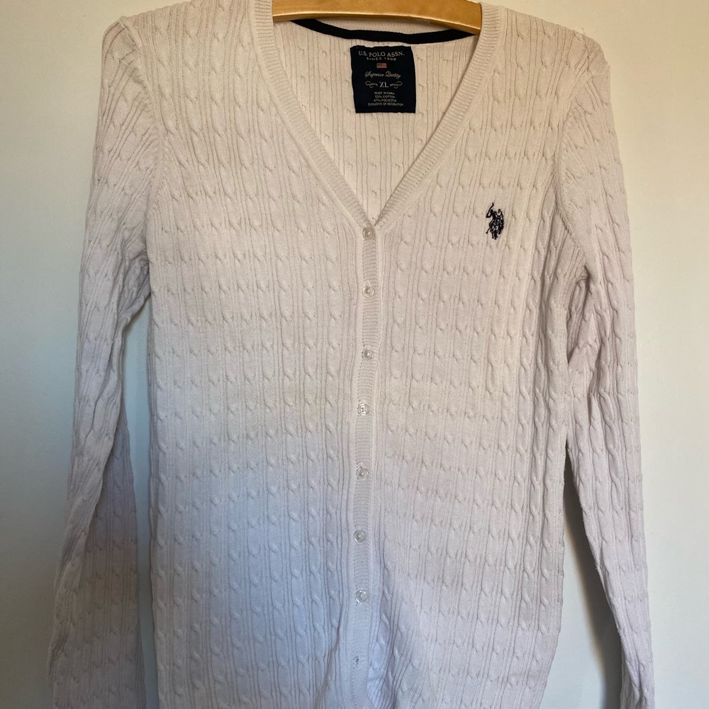 Sweater/cardigan